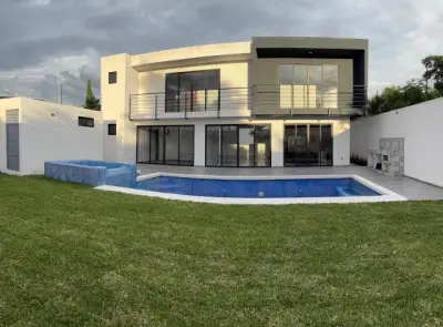 Casa en venta en Ayala - foto 2