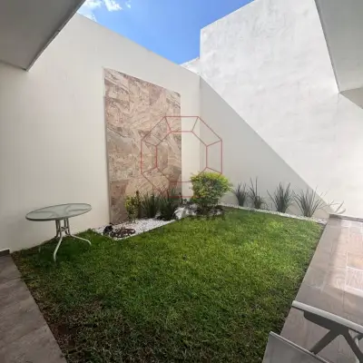 Casa en venta en Saltillo - foto 2