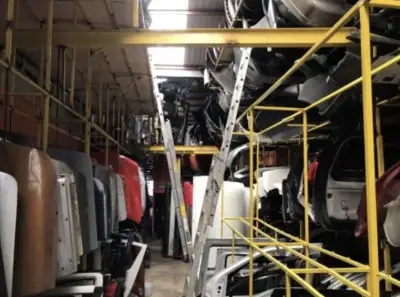 Bodega en venta en Guadalajara - foto 2