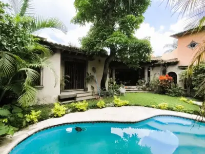 Casa en venta en Cuernavaca - foto 2