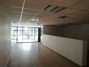 Excelentes pisos para oficinas, cada uno cuenta con 320 m2