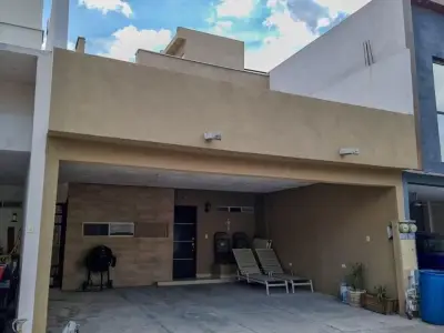 Casa en venta en Apodaca - foto 3