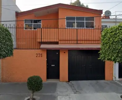 HERMOSA CASA EN VENTA REMATE EN NVA STA MARIA AZCAPOTZALCO