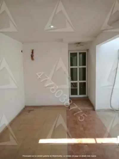 Casa en venta en León - foto 3