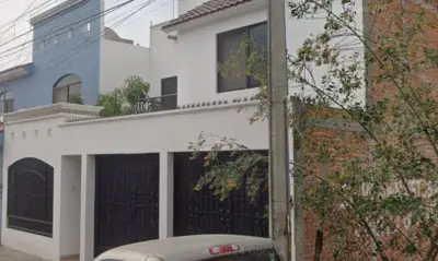 Casa en venta en Aguascalientes - foto 2