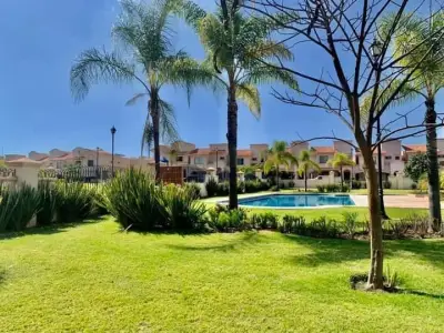 Casa en venta en Tlajomulco de Zúñiga - foto 2