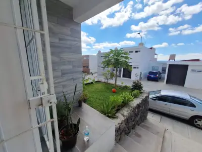 Casa en venta en Emiliano Zapata - foto 2