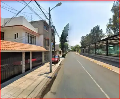 Casa en venta en Gustavo A Madero - foto 2