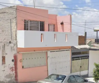 Casa en venta en Aguascalientes - foto 3