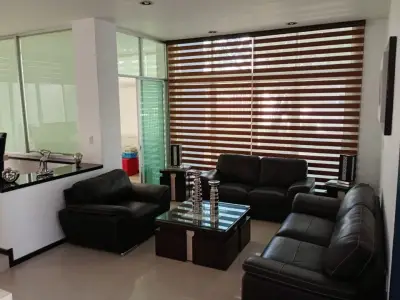 Casa en venta en Tlajomulco de Zúñiga - foto 2