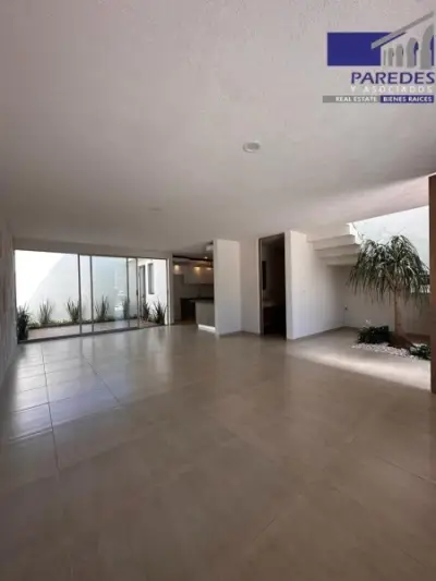 Casa en venta en Morelia - foto 2