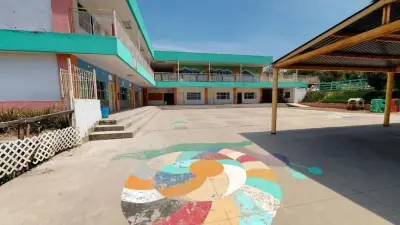 Hoteles y edificios en venta en Tijuana - foto 2