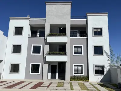 Departamentos en privada