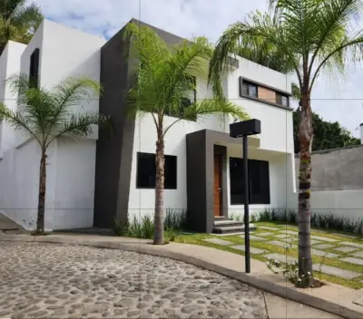 Casa nueva excelente ubicación
