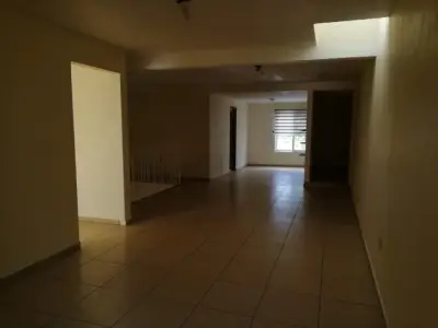 Casa en venta en Guadalajara - foto 3