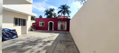 Casa en venta en Zapopan - foto 2