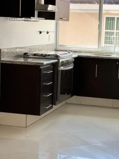 Hoteles y edificios en venta en Zapopan - foto 3