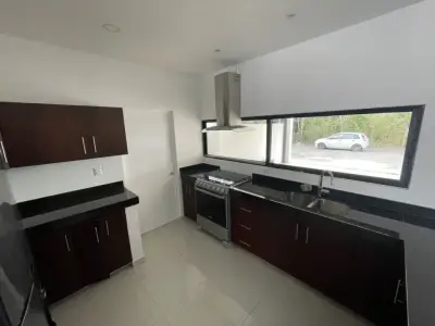 VENTA DE CASA AMUEBLADA EN CONKAL MERIDA YUCATAN 