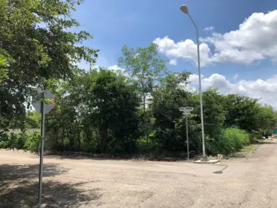 Terreno en venta en Mérida - foto 2