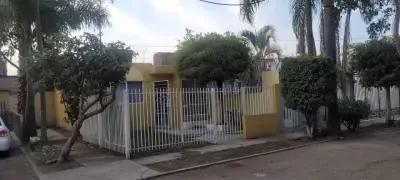 Casa en venta en Tlaquepaque - foto 3