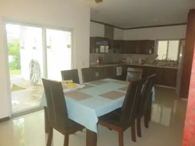 Casa en venta en Arteaga - foto 4