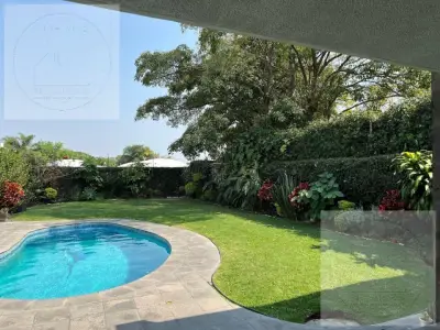 Casa en venta en Cuernavaca - foto 2
