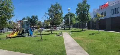 Casa en venta en Zapopan - foto 2