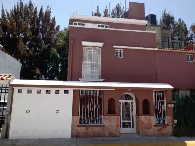Vendo casa en privada 