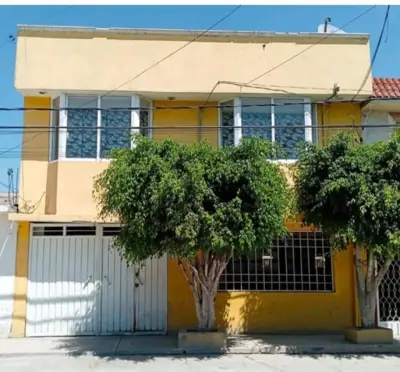CASA EN VENTA EN CD. AZTECA PARA INVERSIÓN