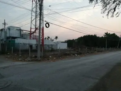 Rento terreno calle Xicoténcatl, el Mante. Zona Centro