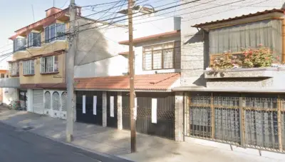 Casa en venta en Gustavo A Madero - foto 4