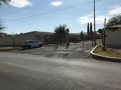 Casa en venta en Monclova - foto 3