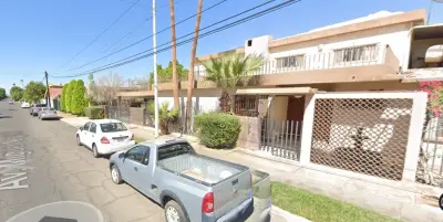 Casa en venta en Mexicali - foto 2