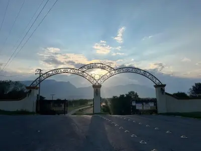 Terreno en venta en Cadereyta Jiménez - foto 2