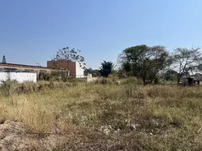 Terreno en venta en Emiliano Zapata - foto 3