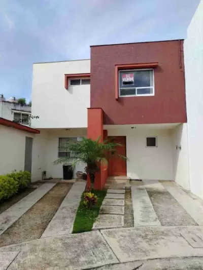 Casa en venta en Banderilla - foto 2