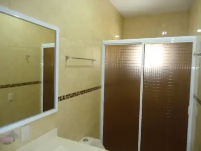 Casa en venta en Encarnación de Díaz - foto 2