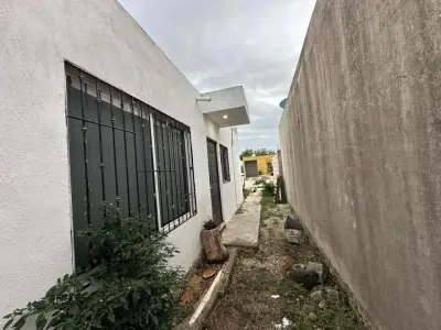Casa en venta en Kanasín - foto 3