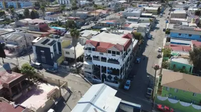 Hoteles y edificios en venta en Tijuana - foto 2