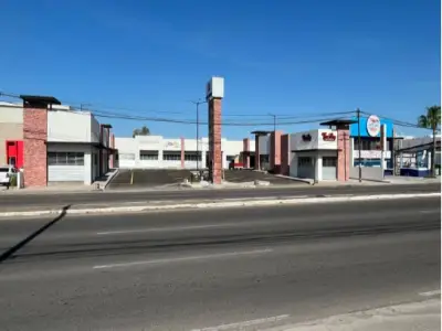 50 m2 local g comercil u oficinas plaza murano x quiroga nte