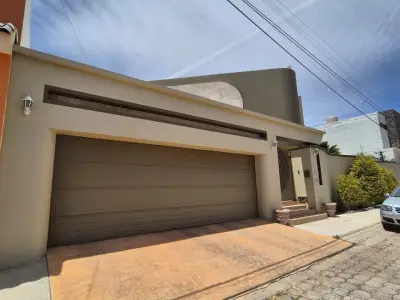 Casa en venta en Guadalupe de Rodríguez - foto 2