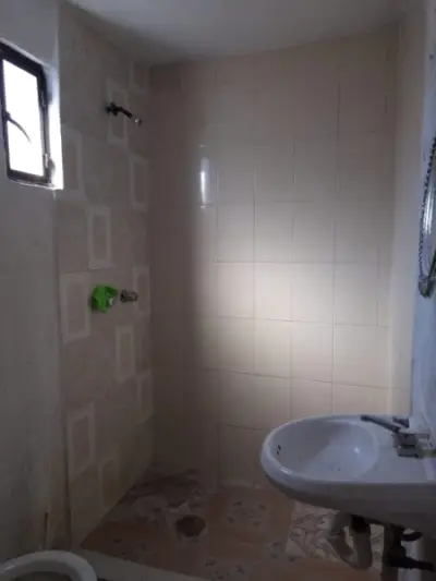 Casa en venta en Nezahualcóyotl - foto 2