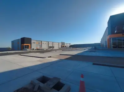 4073 M2 NAVE INDUSTRIAL COMERCIAL PARQUE IND PUERTA NORTE 