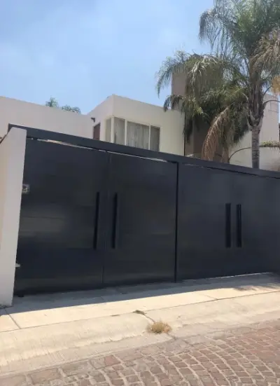 Casa en venta en cumbres del lago Juriquilla , con rec p/b