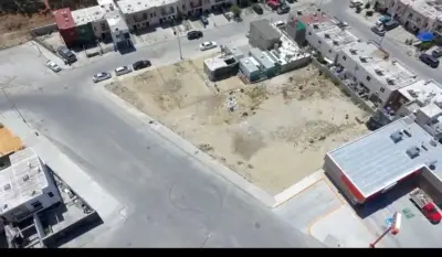 TERRENO USO COMERCIAL