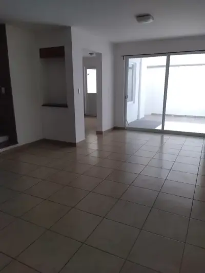 Casa en venta en Jesús María - foto 2