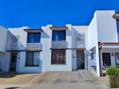 Casa en venta zona norte, Katania Residencial