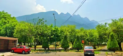 Casa en venta en Monterrey - foto 2