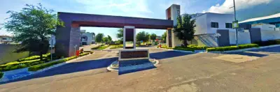 Casa en venta en García - foto 2