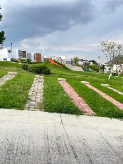 Casa en venta en Tlajomulco de Zúñiga - foto 2